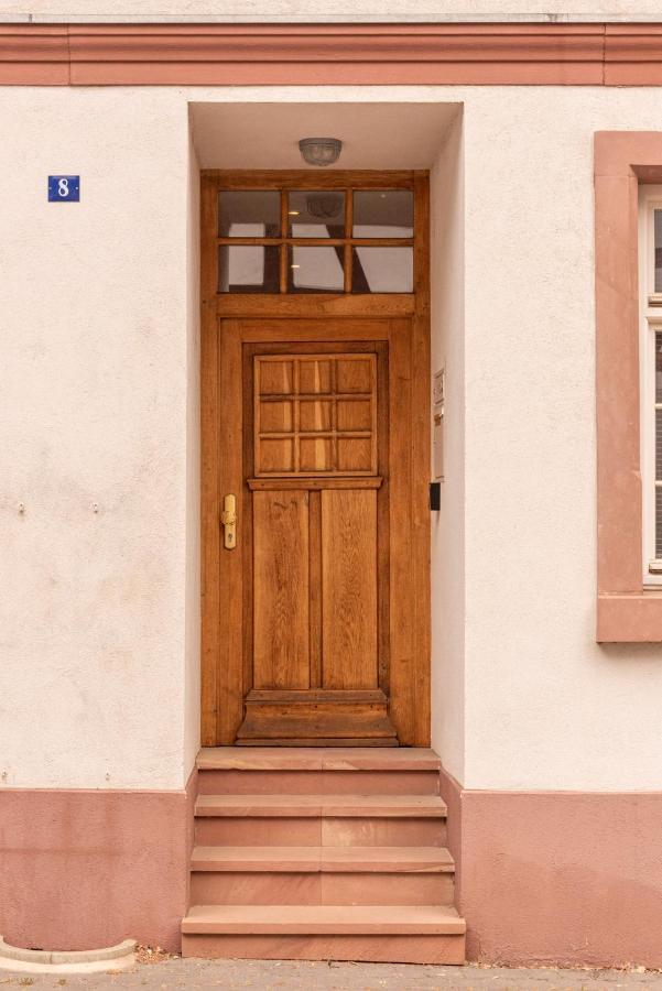 Appartement Designer Unterkunft In 15. Jahrhundert Altbau 75 M² Fuer Max. 4 Personen à Eltville am Rhein Extérieur photo