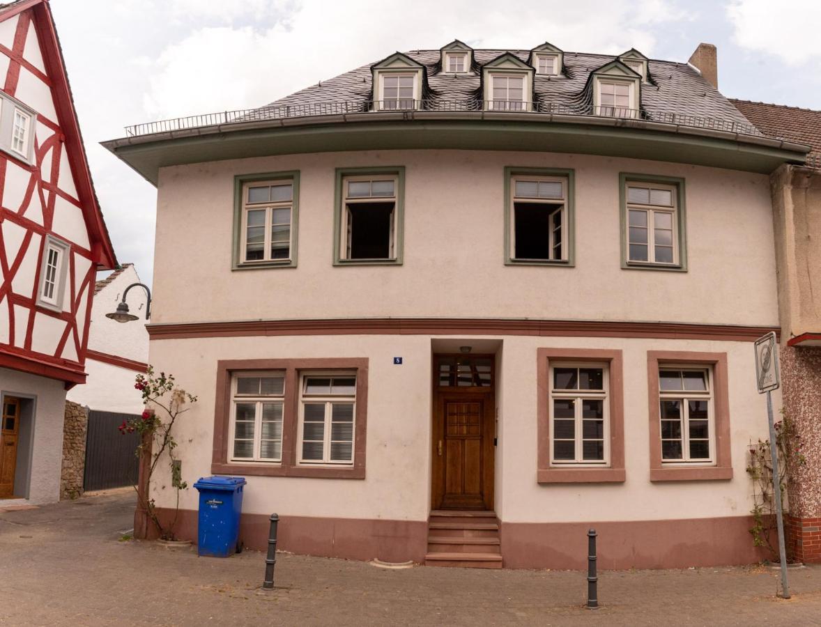 Appartement Designer Unterkunft In 15. Jahrhundert Altbau 75 M² Fuer Max. 4 Personen à Eltville am Rhein Extérieur photo