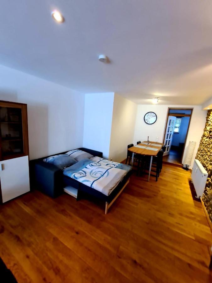 Appartement Designer Unterkunft In 15. Jahrhundert Altbau 75 M² Fuer Max. 4 Personen à Eltville am Rhein Extérieur photo