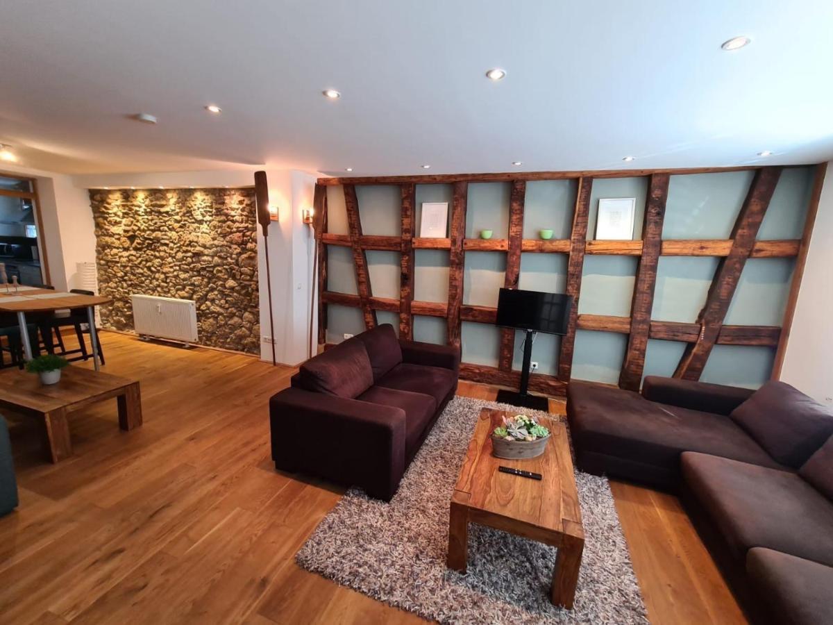 Appartement Designer Unterkunft In 15. Jahrhundert Altbau 75 M² Fuer Max. 4 Personen à Eltville am Rhein Extérieur photo